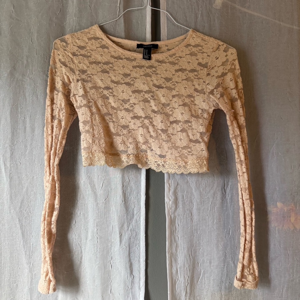 Forever 21 Cream Long Sleeve Crop